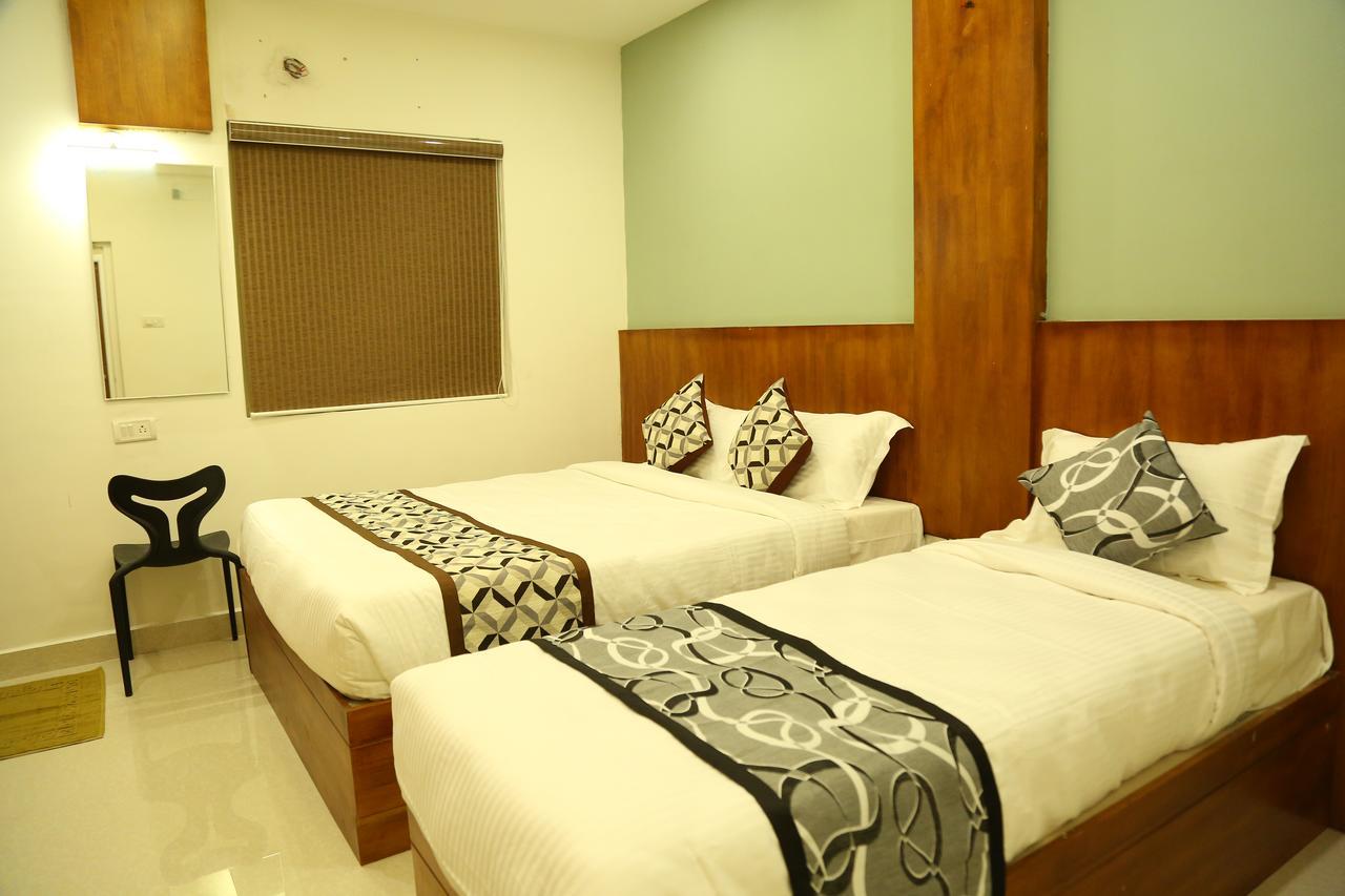 4U Business Hotel Ченнаї Екстер'єр фото